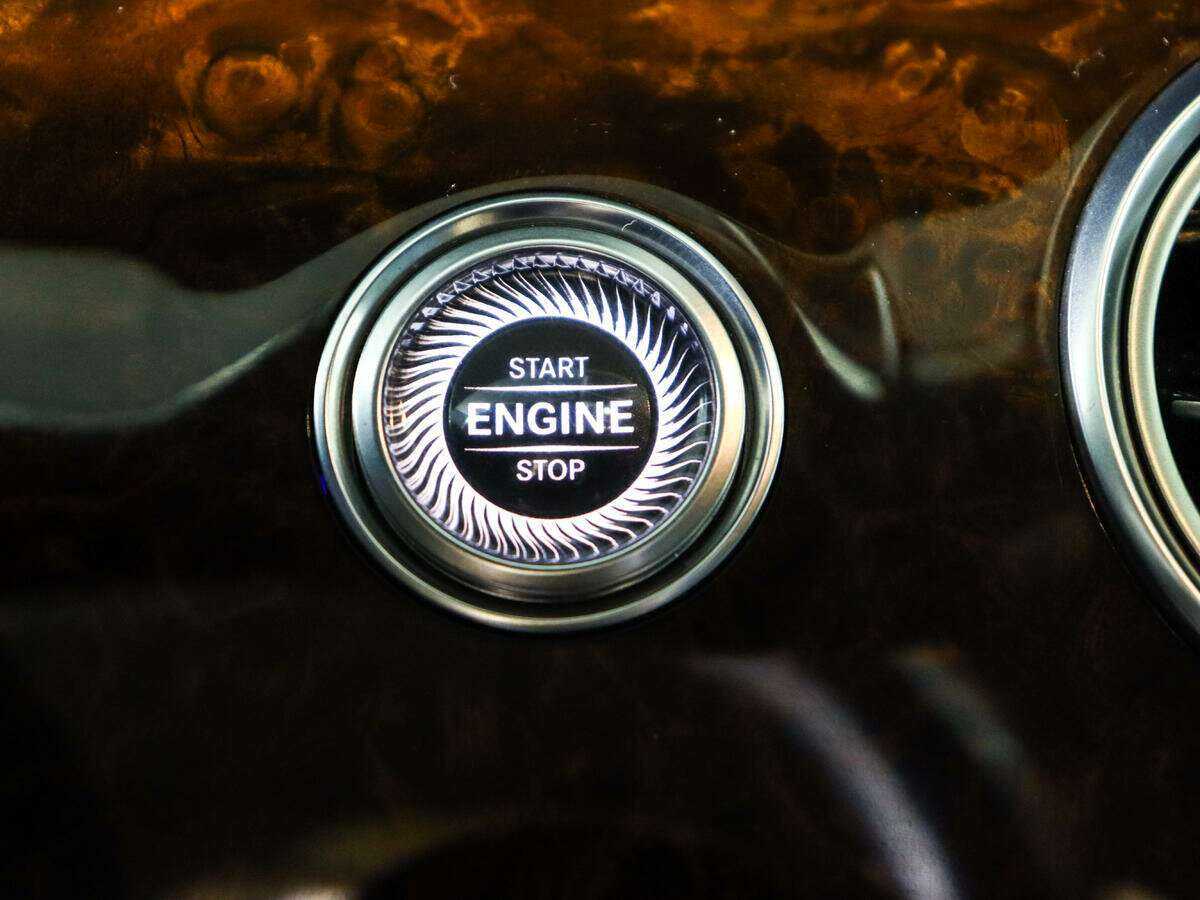 Mercedes-Benz E-Класс 2016 года с пробегом. Фото: #16