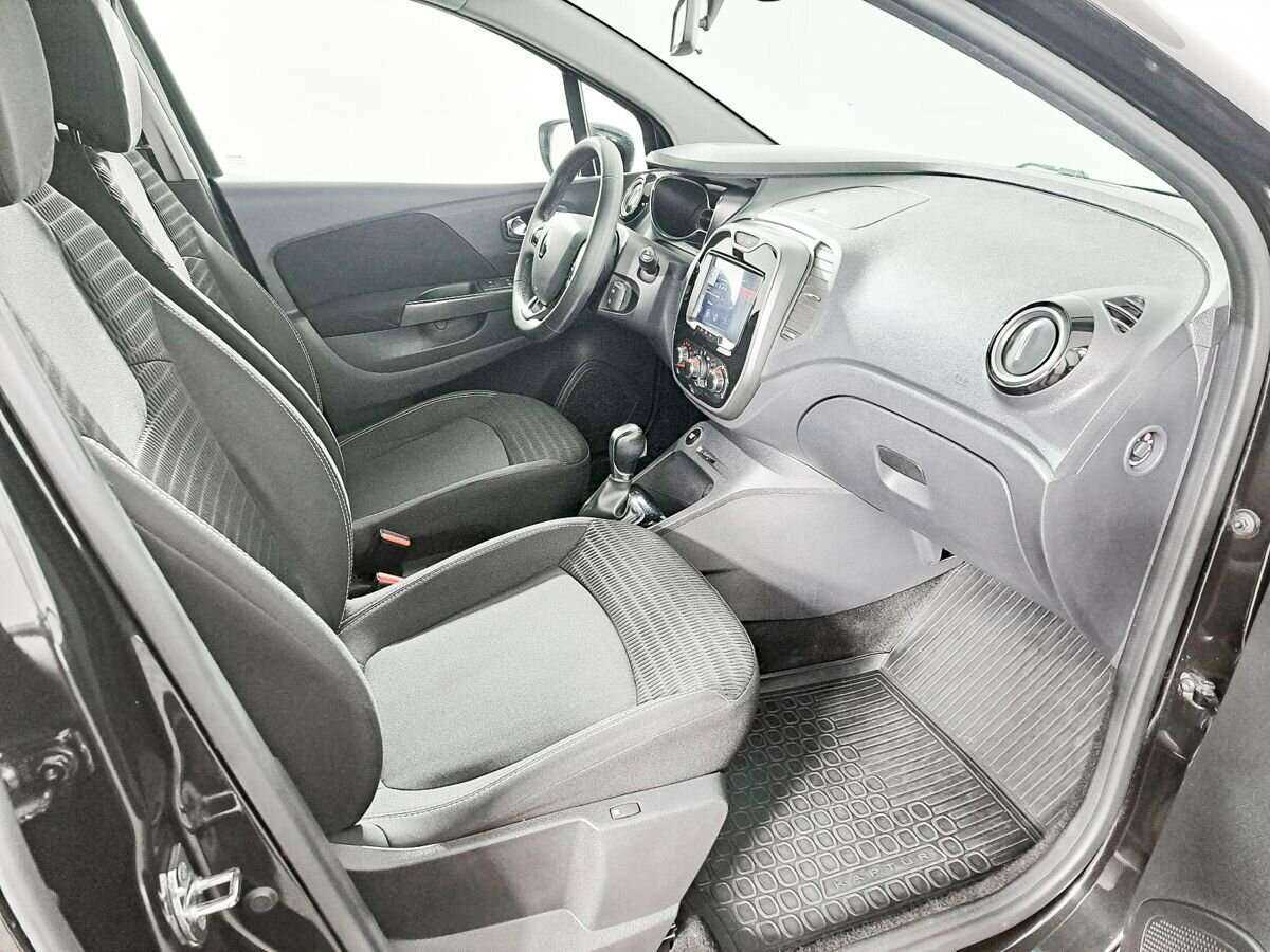 Renault Kaptur 2018 года с пробегом. Фото: #6