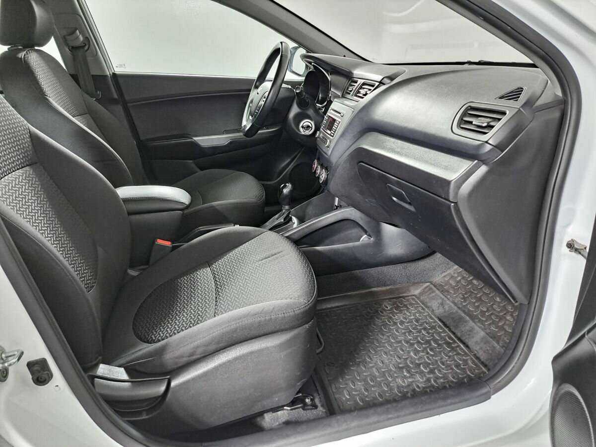 Kia Rio 2017 года с пробегом. Фото: #8