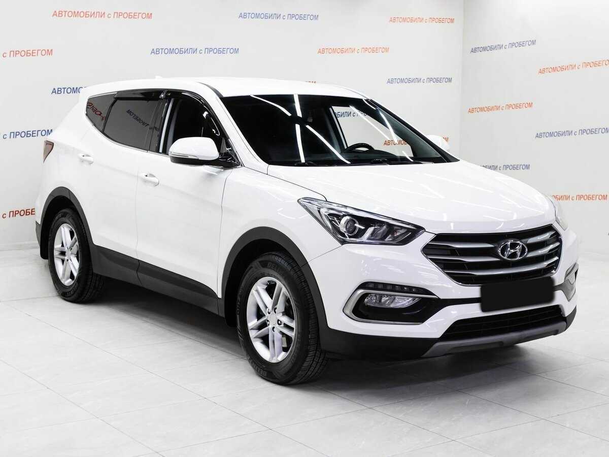 Hyundai Santa Fe 2018 года с пробегом. Фото: #2