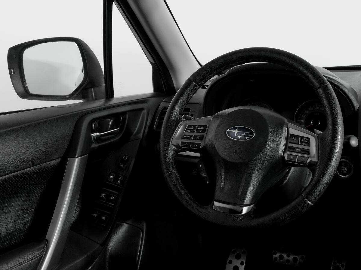 Subaru Forester 2014 года с пробегом. Фото: #14