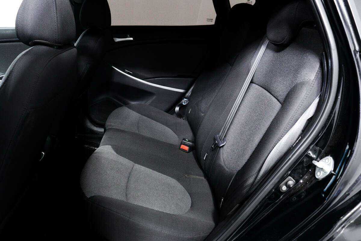 Hyundai Solaris 2012 года с пробегом. Фото: #11