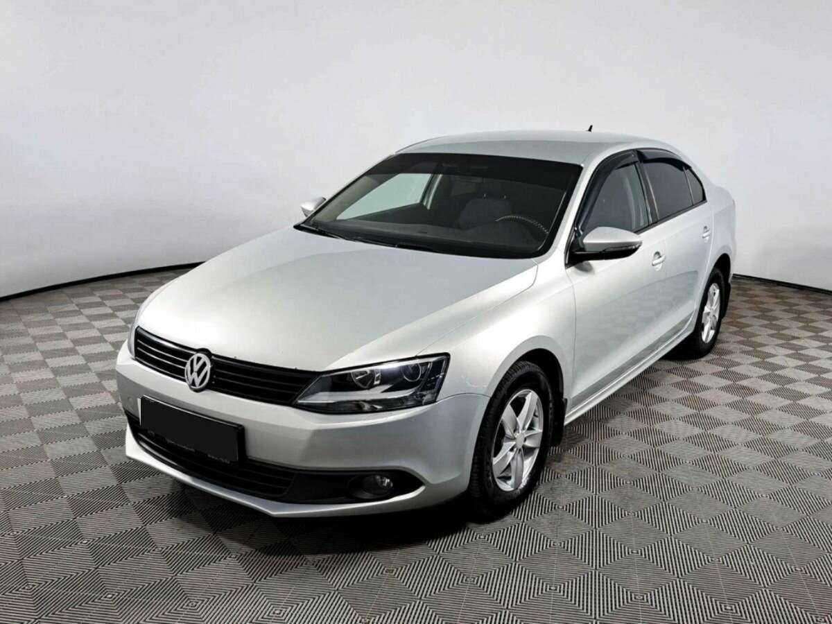 Volkswagen Jetta 2014 года с пробегом. Посмотреть фото