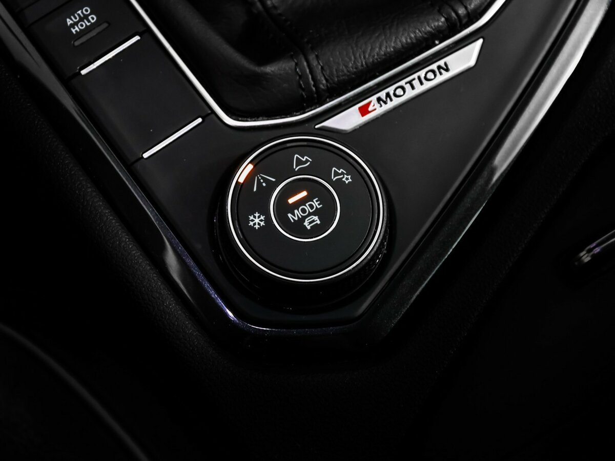 Volkswagen Tiguan 2020 года с пробегом. Фото: #16