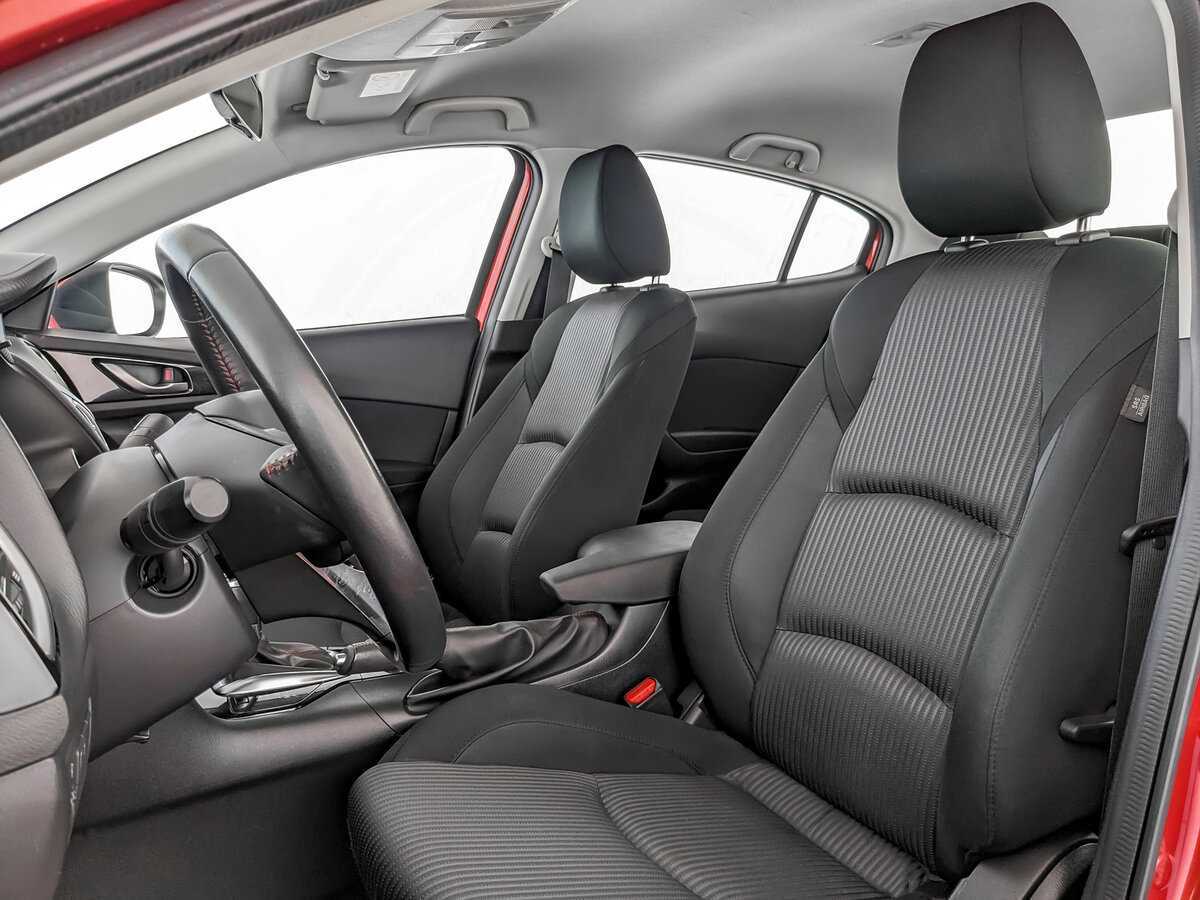 Mazda 3 2015 года с пробегом. Фото: #15