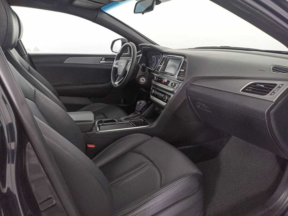 Hyundai Sonata 2017 года с пробегом. Фото: #8