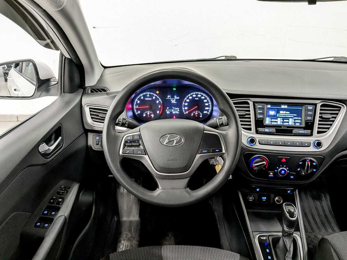 Hyundai Solaris 2021 года с пробегом. Фото: #20