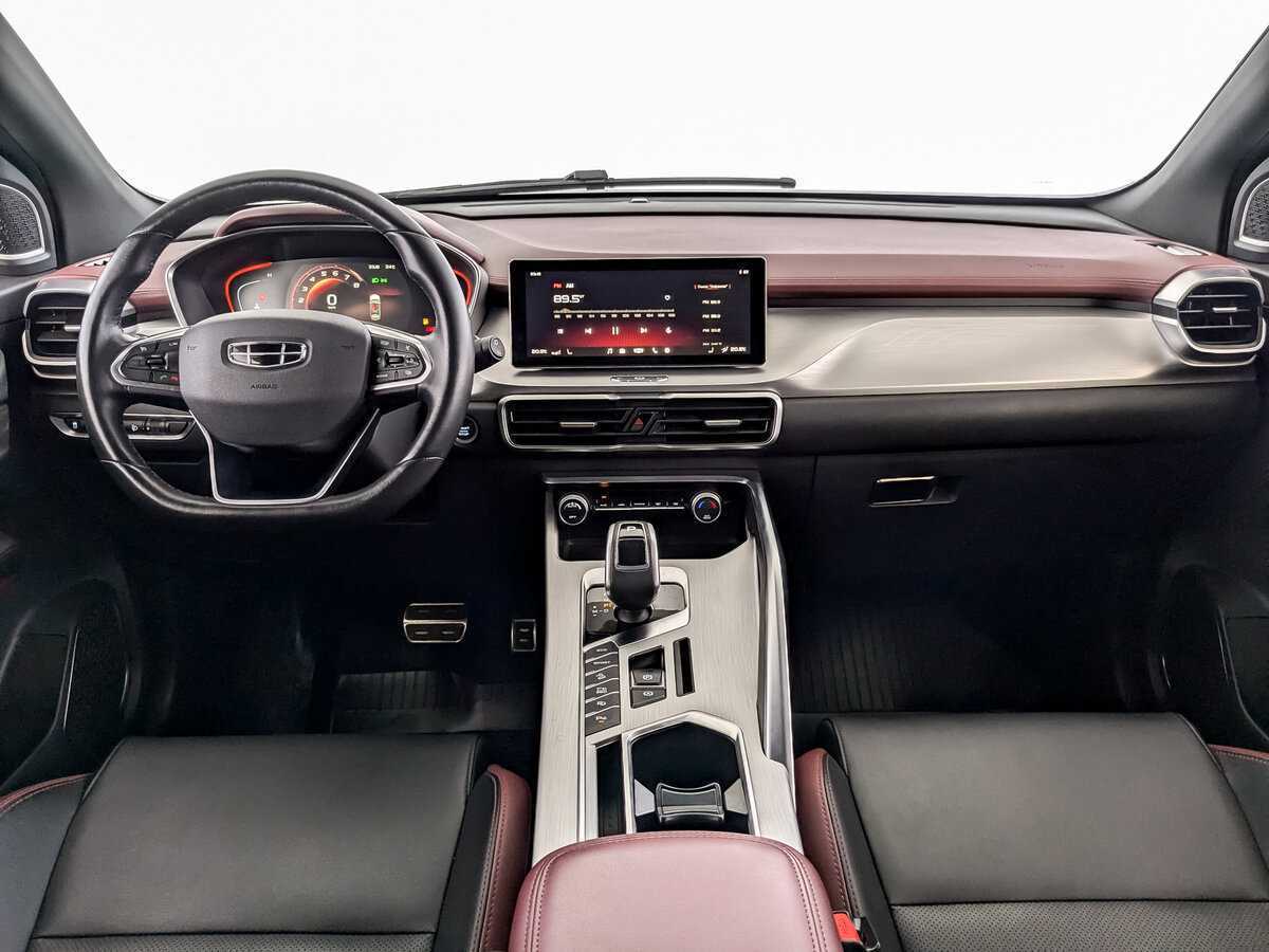 Geely Coolray 2021 года с пробегом. Фото: #11