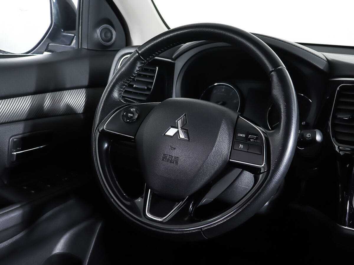 Mitsubishi Outlander 2018 года с пробегом. Фото: #14