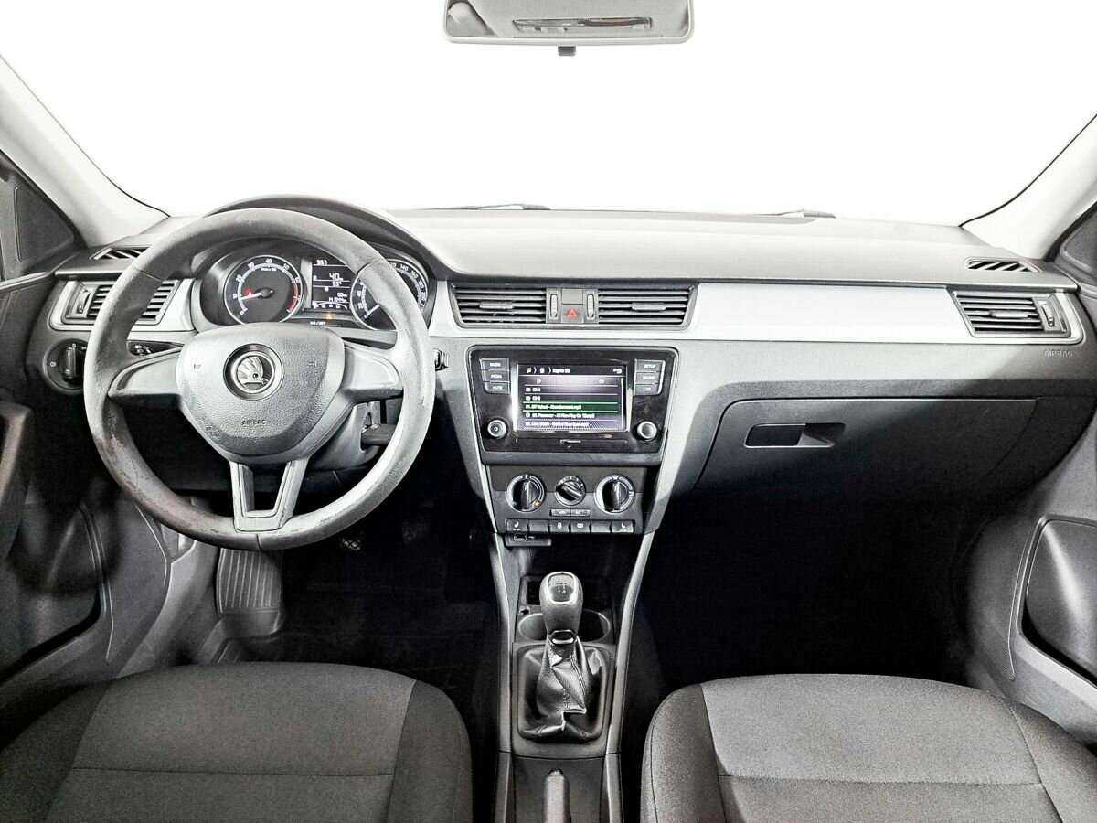 Skoda Rapid 2018 года с пробегом. Фото: #8
