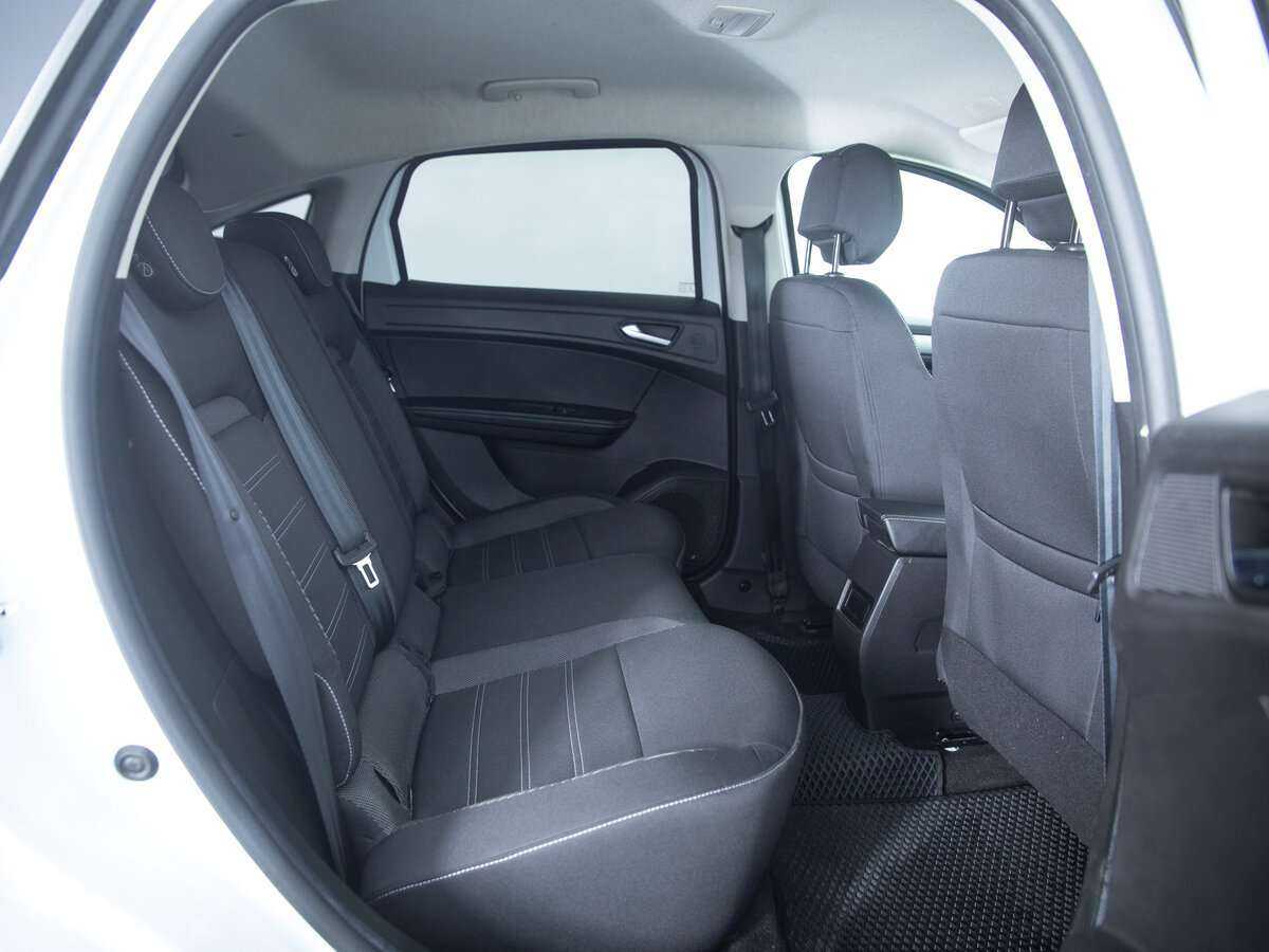 Renault Arkana 2019 года с пробегом. Фото: #8