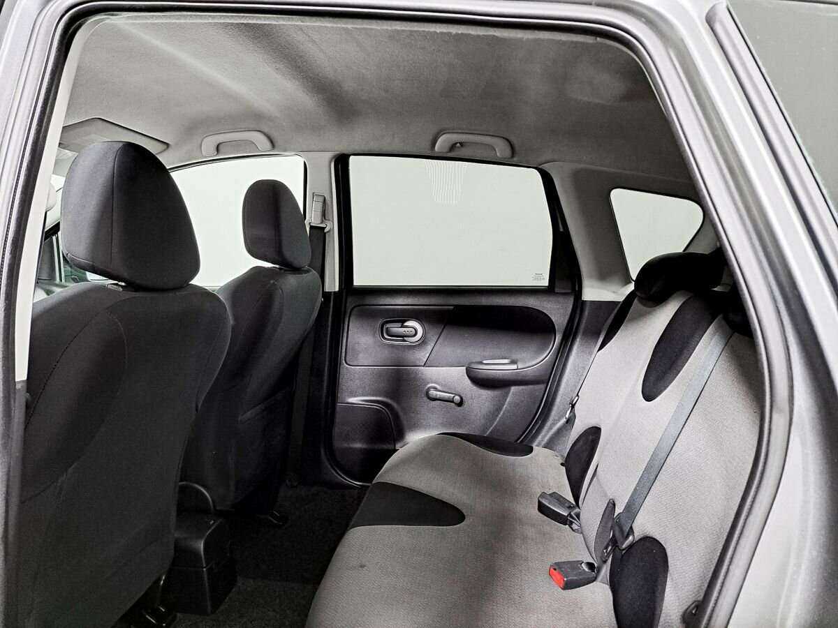 Nissan Note 2012 года с пробегом. Фото: #9