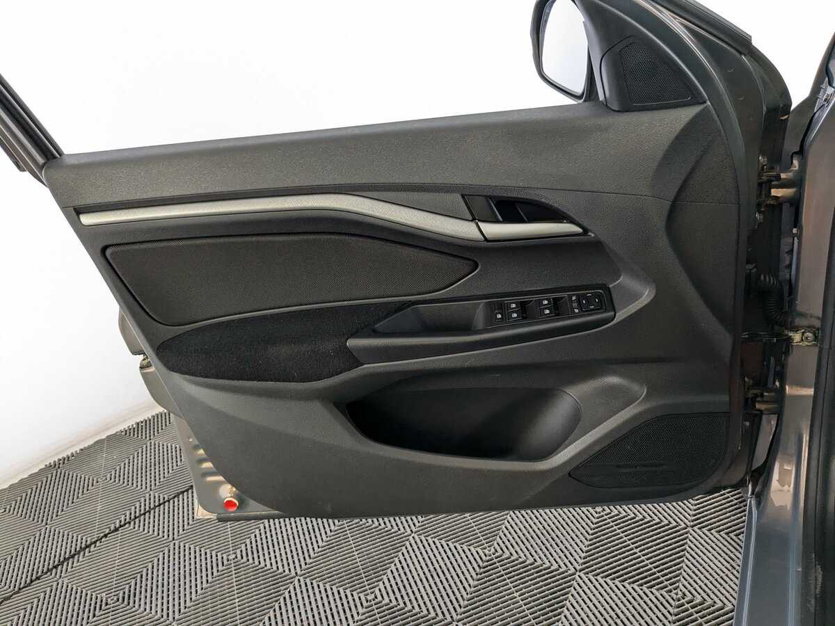 Lada (ВАЗ) Vesta 2020 года с пробегом. Фото: #13