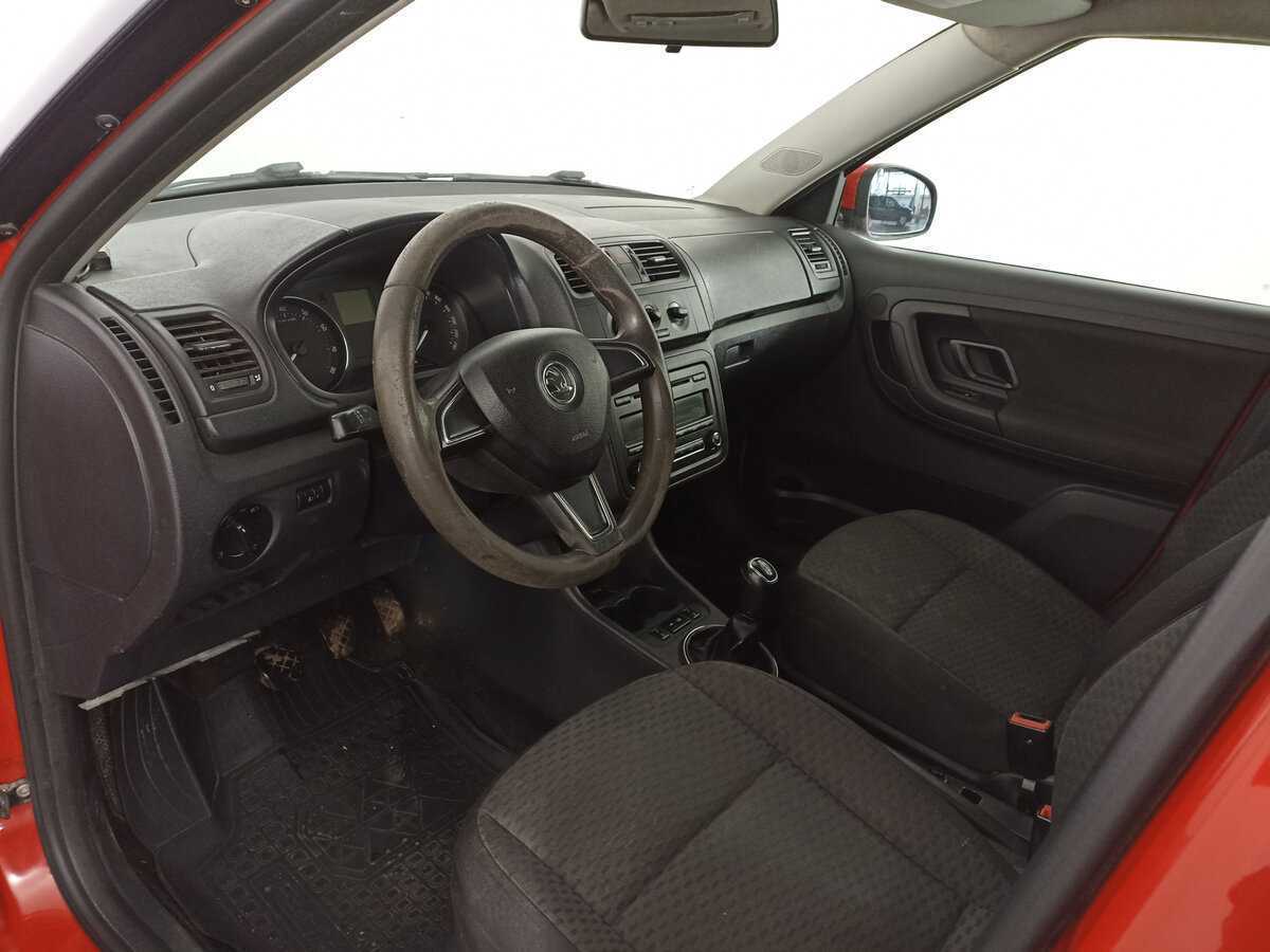 Skoda Fabia 2014 года с пробегом. Фото: #15