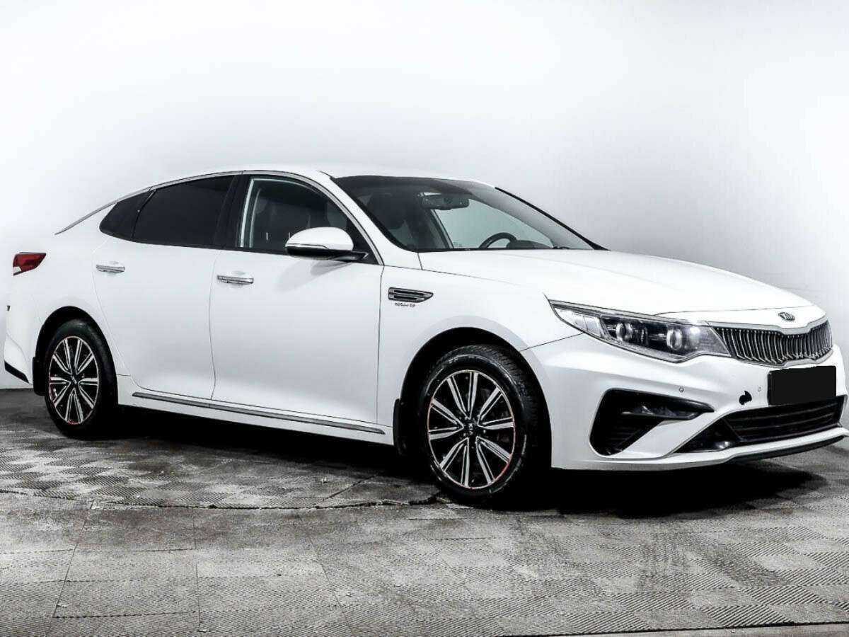 Kia Optima 2018 года с пробегом. Фото: #2