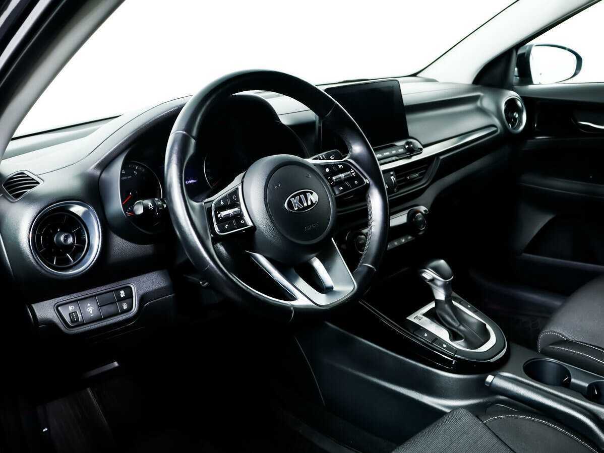 Kia Cerato 2019 года с пробегом. Фото: #12