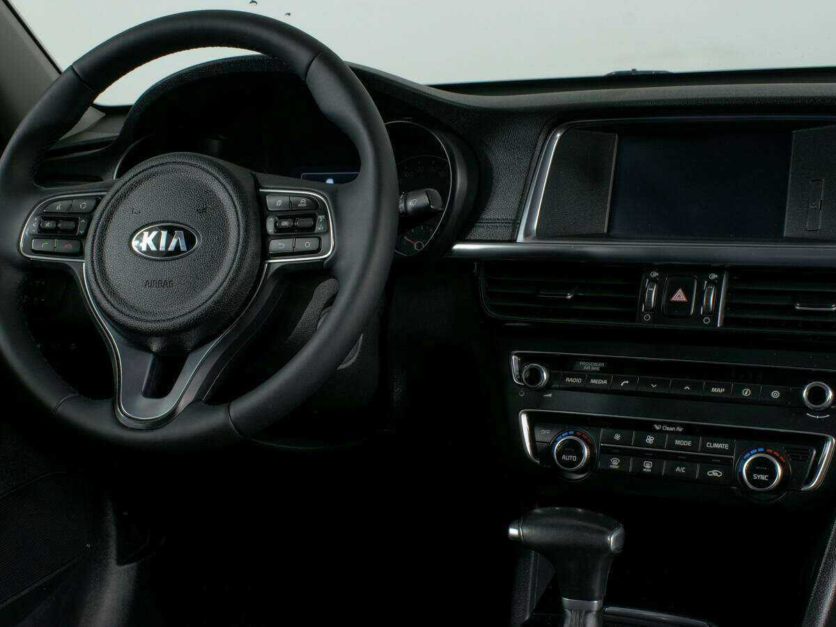 Kia Optima 2017 года с пробегом. Фото: #11