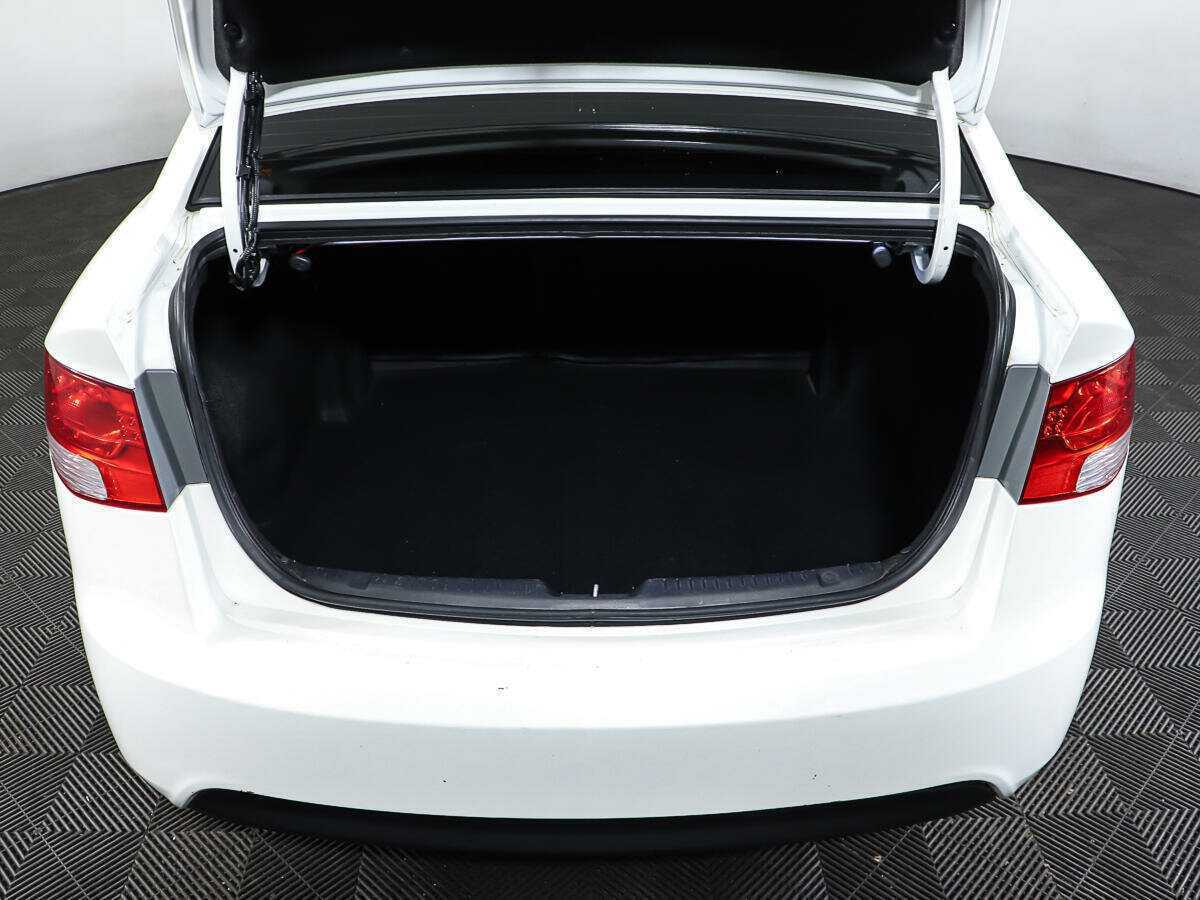 Kia Cerato 2012 года с пробегом. Фото: #9