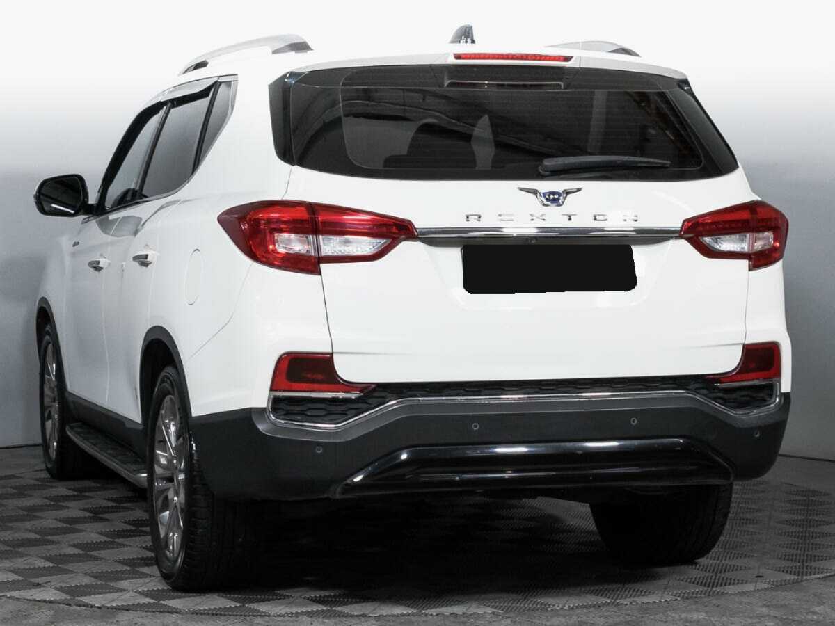 SsangYong Rexton 2018 года с пробегом. Фото: #6