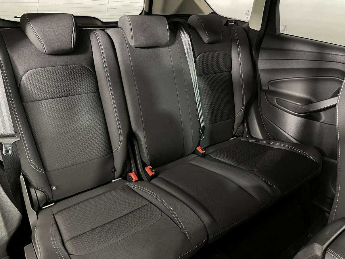 Ford Kuga 2017 года с пробегом. Фото: #14