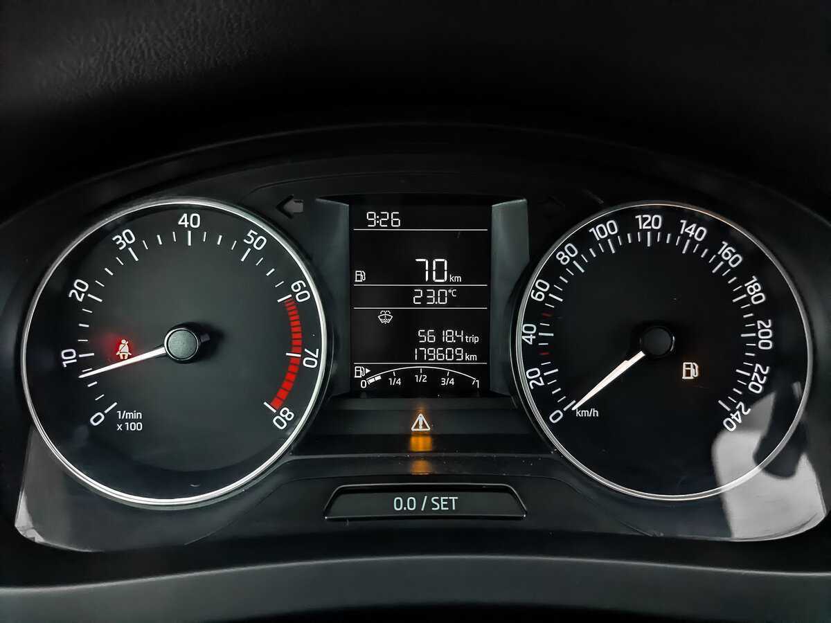 Skoda Rapid 2017 года с пробегом. Фото: #15