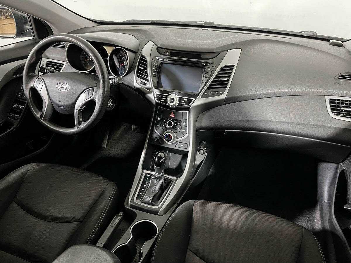 Hyundai Elantra 2015 года с пробегом. Фото: #8