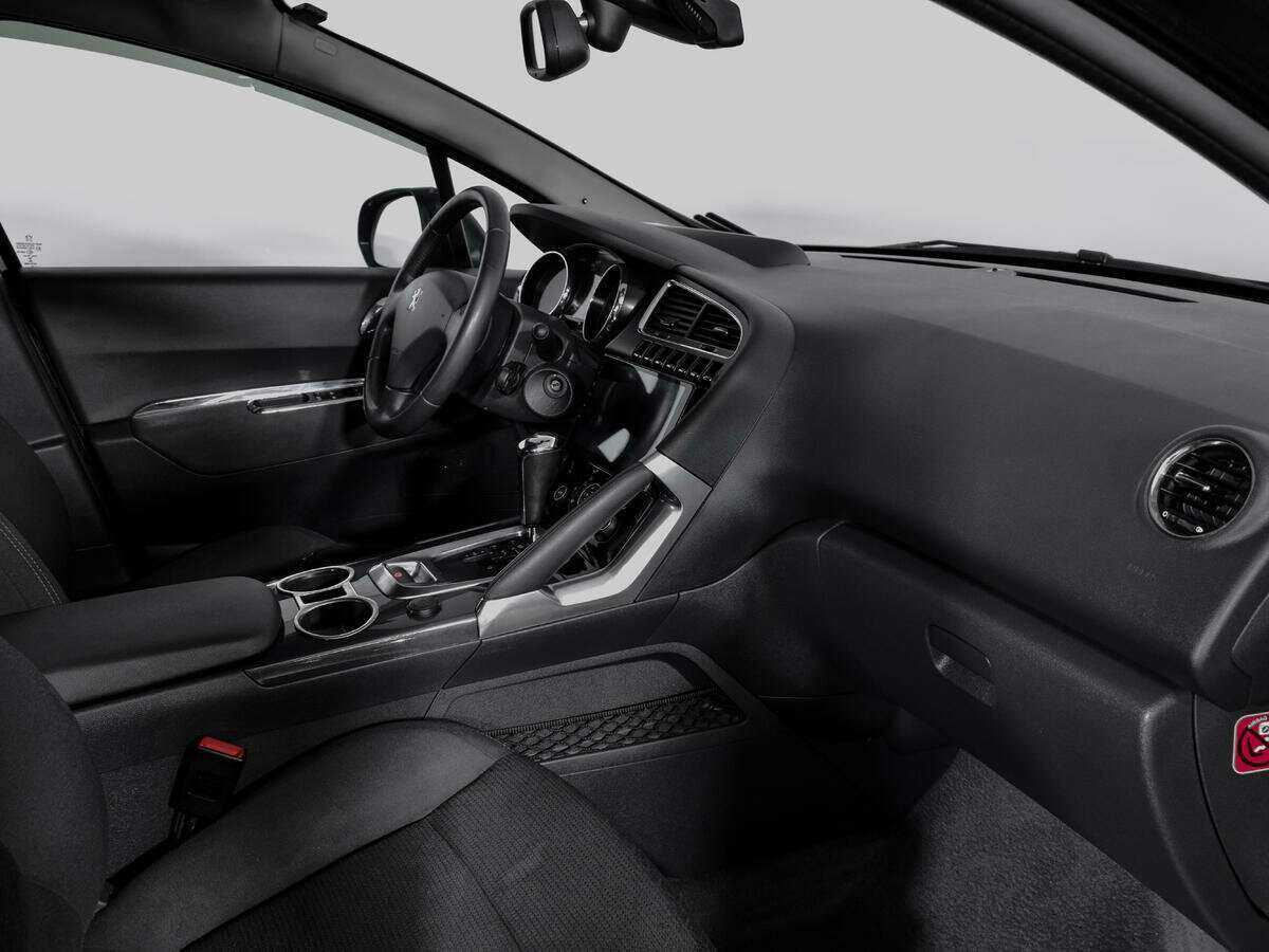 Peugeot 3008 2014 года с пробегом. Фото: #8