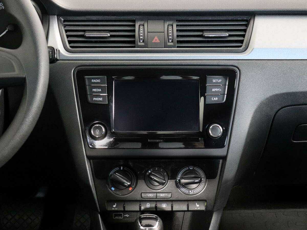 Skoda Rapid 2019 года с пробегом. Фото: #11