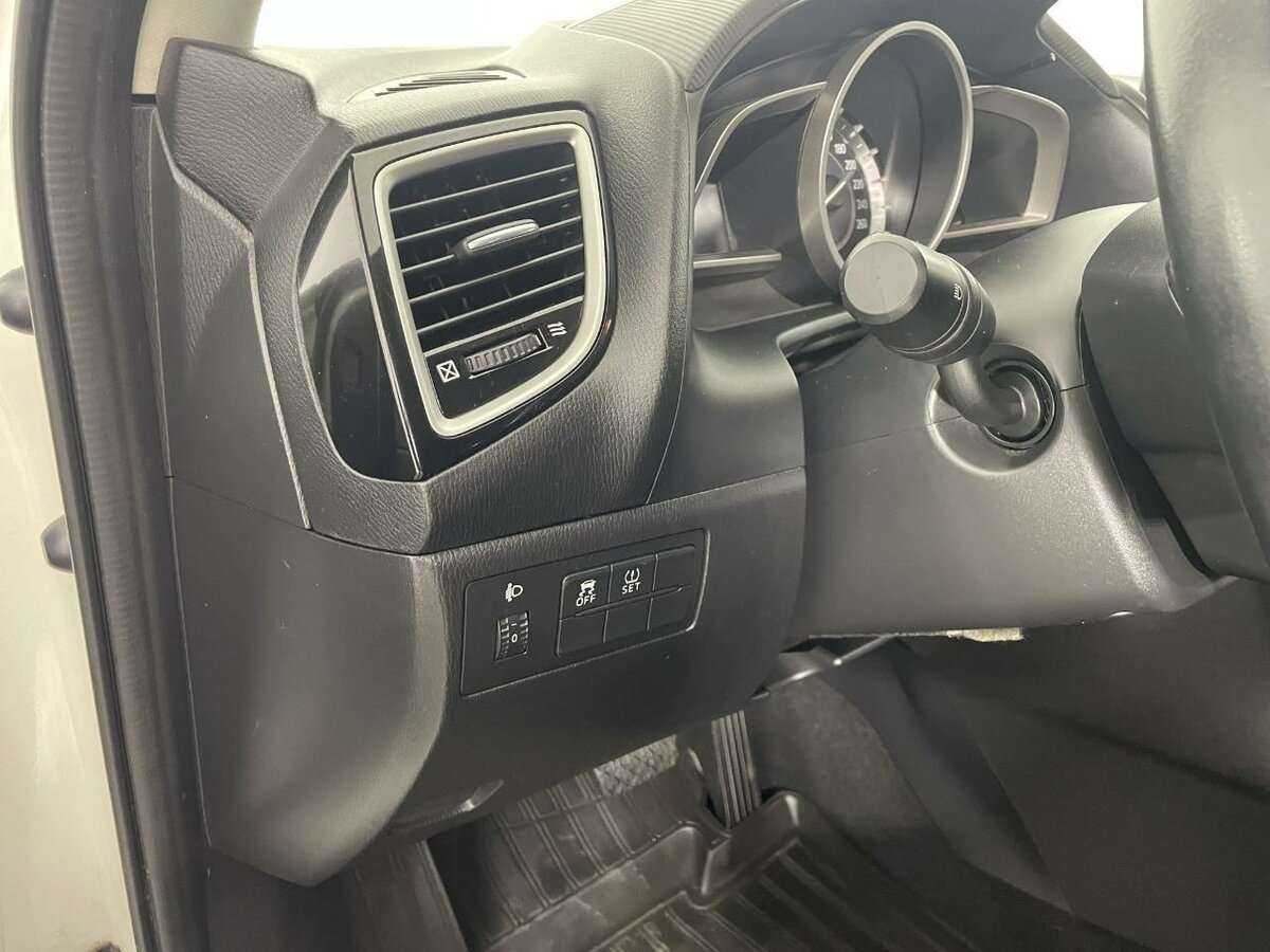 Mazda 3 2014 года с пробегом. Фото: #7