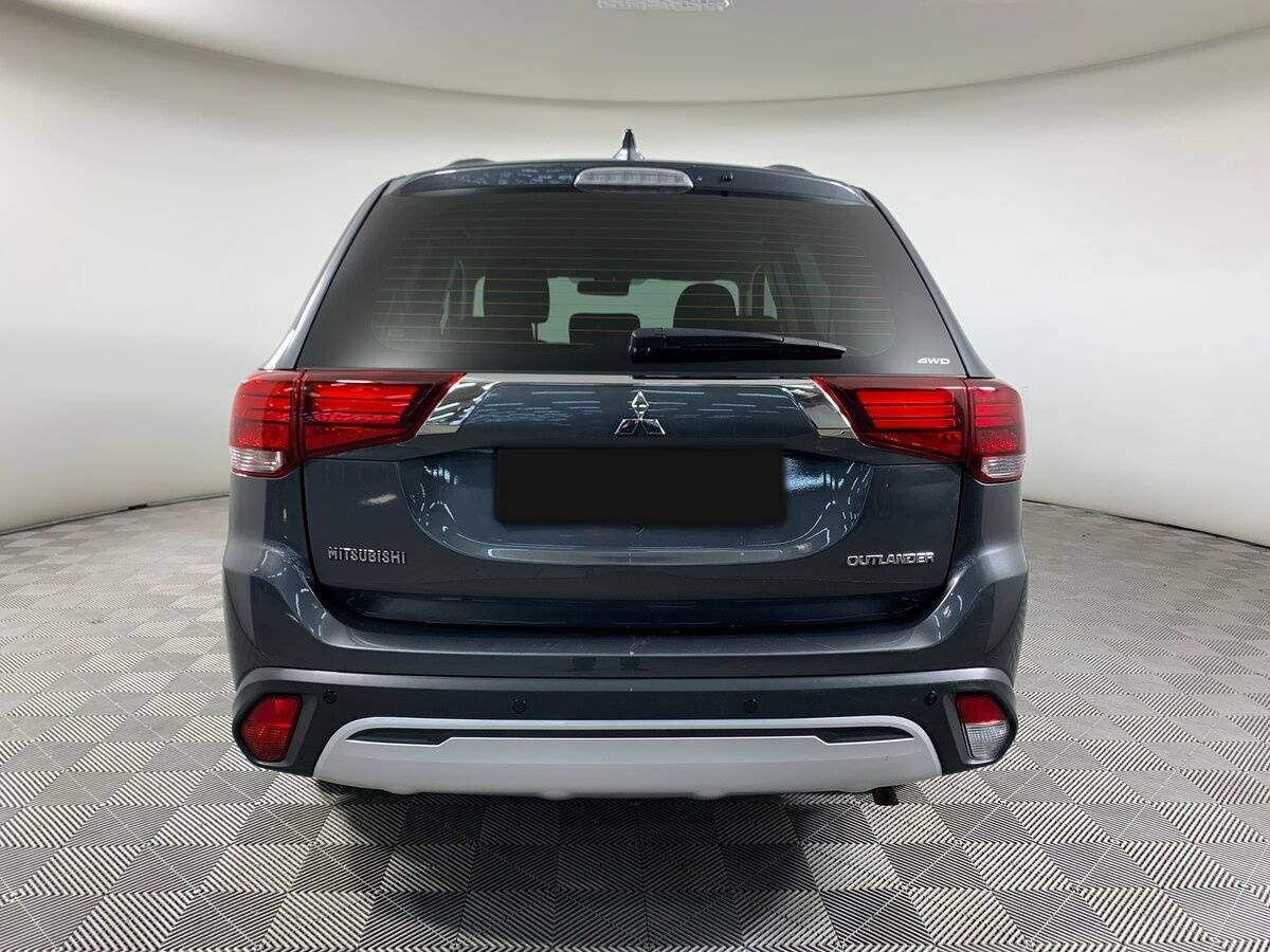 Mitsubishi Outlander 2019 года с пробегом. Фото: #5