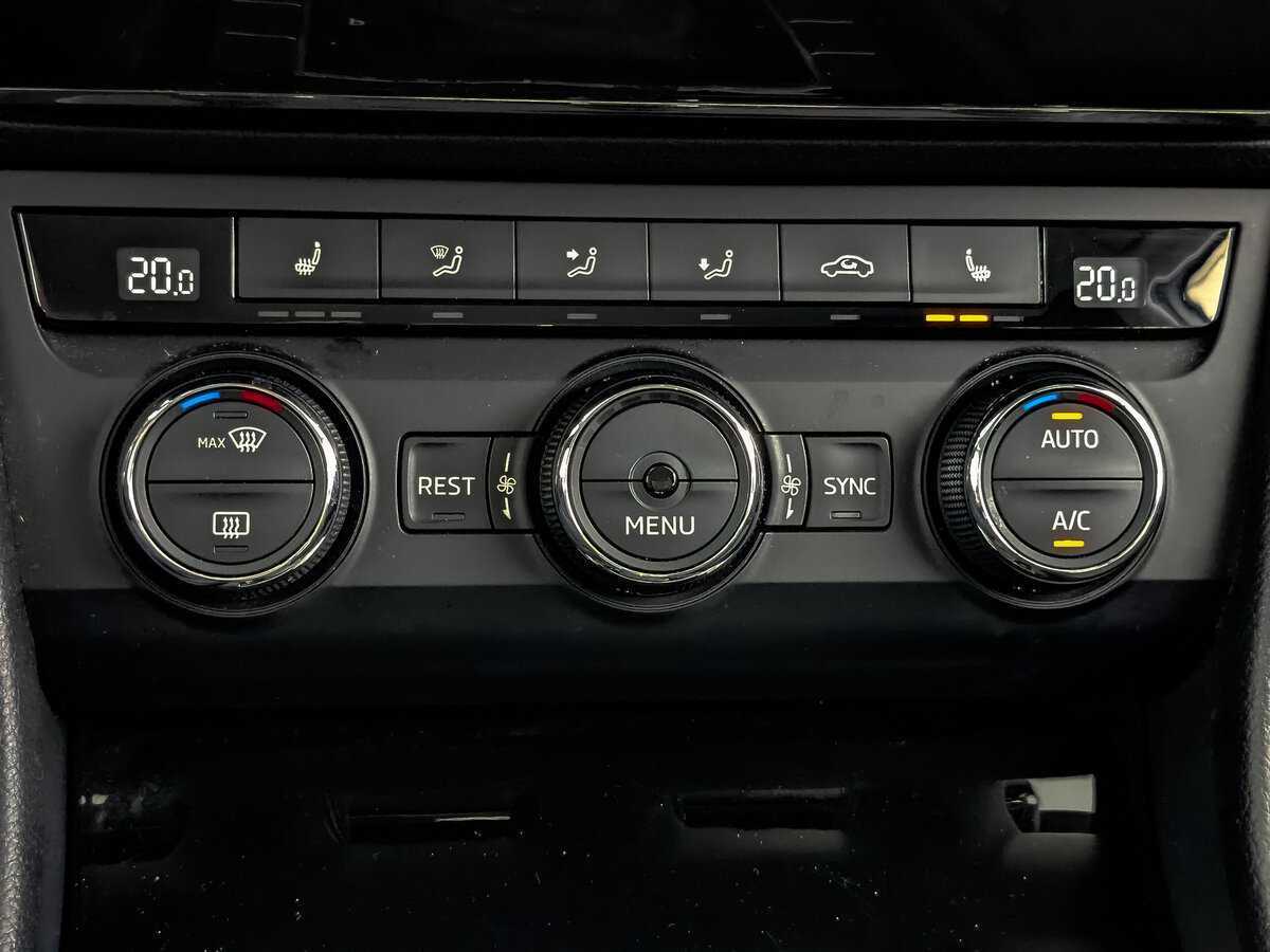 Skoda Superb 2017 года с пробегом. Фото: #20