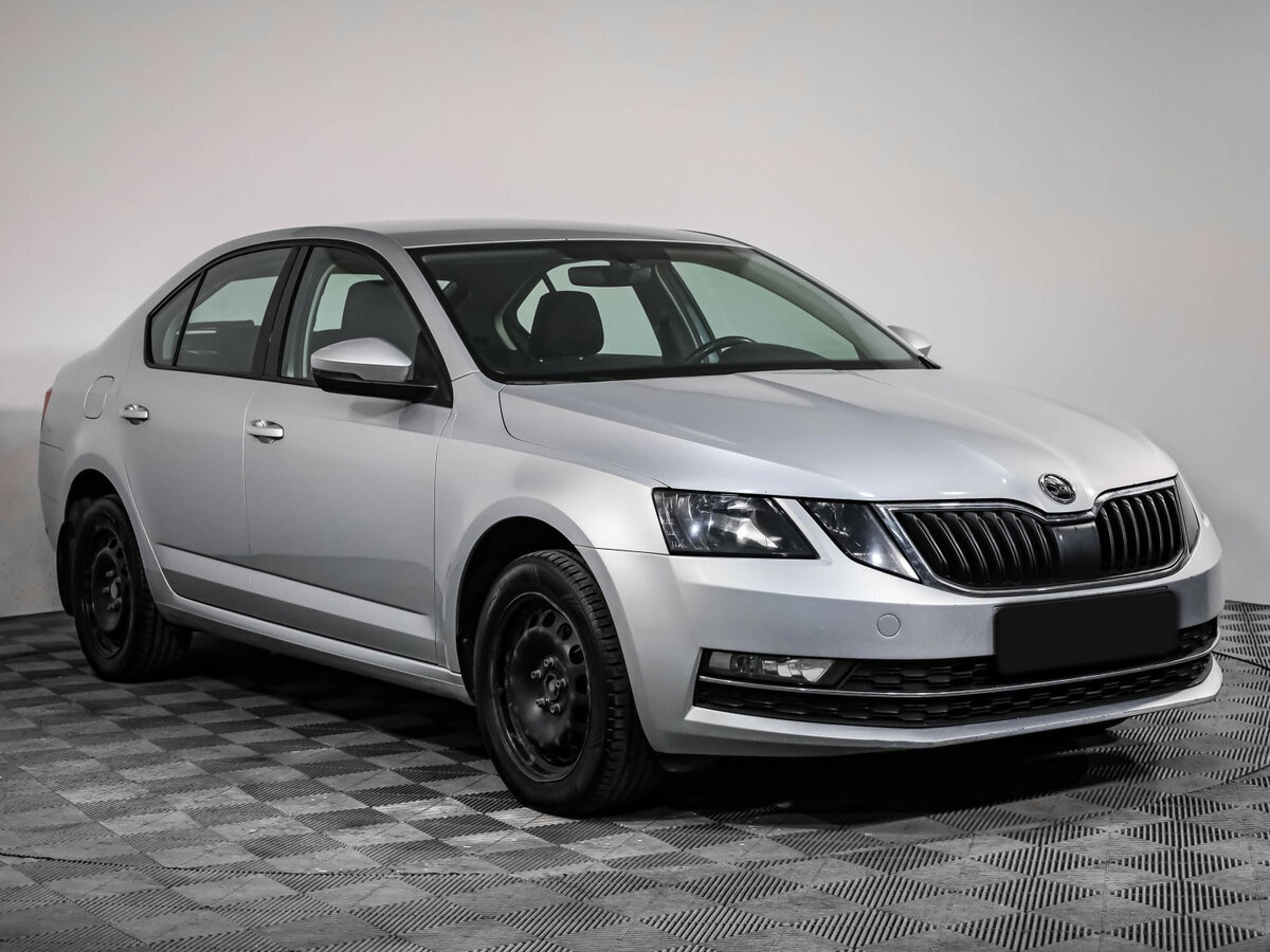 Skoda Octavia 2020 года с пробегом. Фото: #3