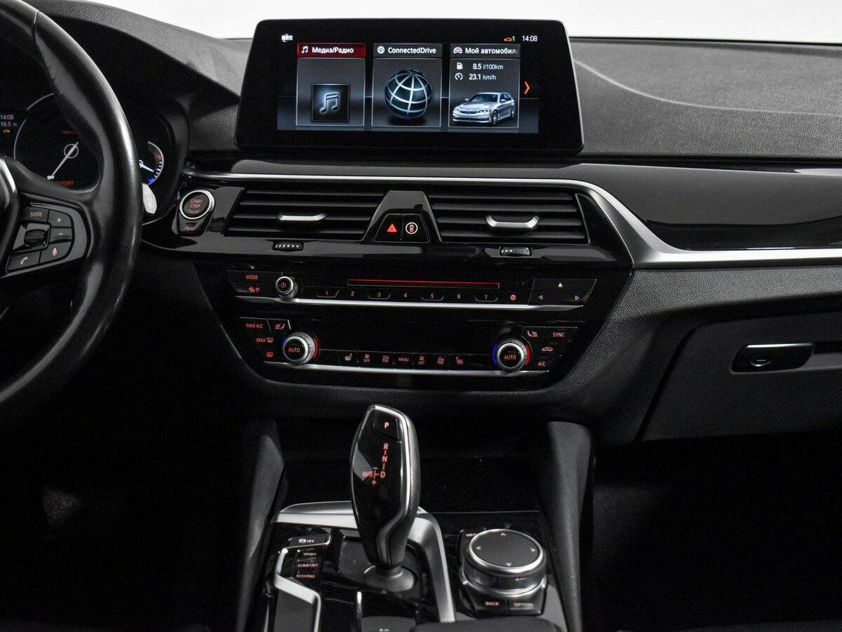 BMW 5 серии 2017 года с пробегом. Фото: #16