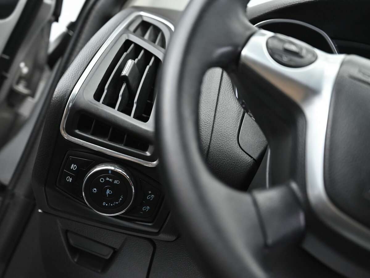 Ford Focus 2014 года с пробегом. Фото: #7