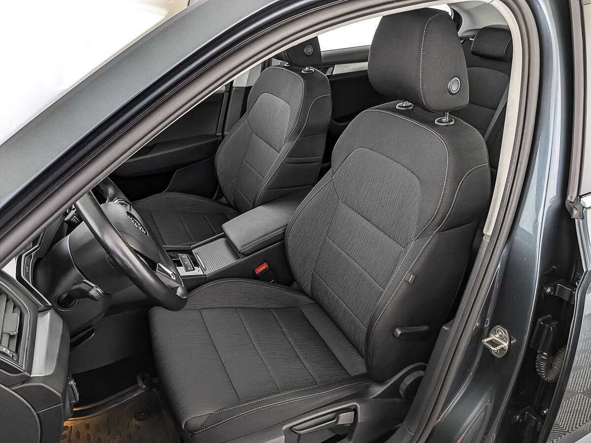 Skoda Superb 2018 года с пробегом. Фото: #18