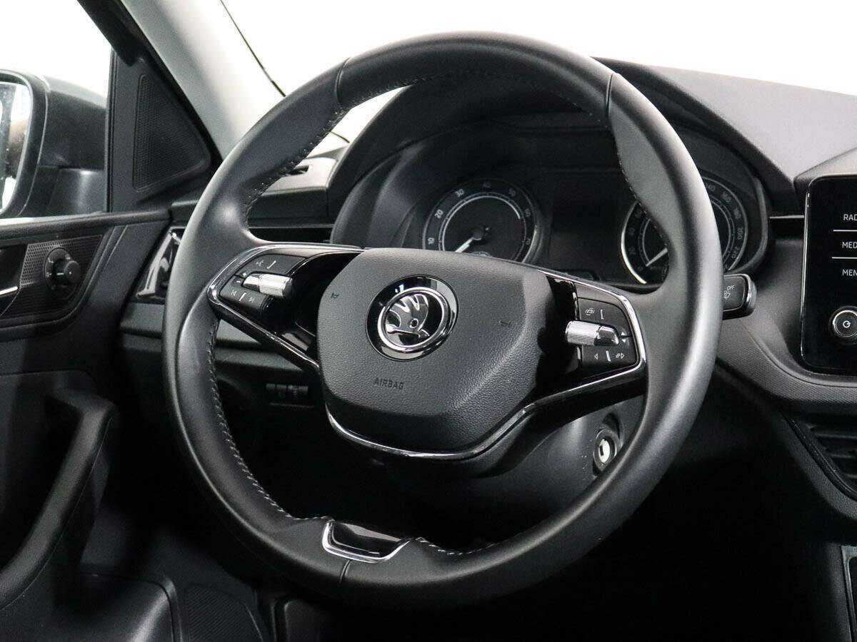 Skoda Rapid 2021 года с пробегом. Фото: #12