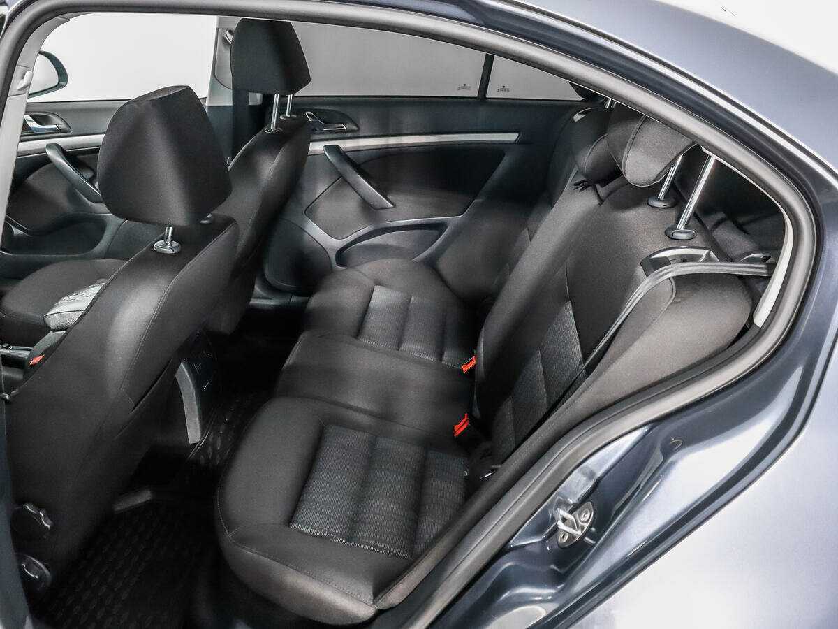 Skoda Octavia 2012 года с пробегом. Фото: #9