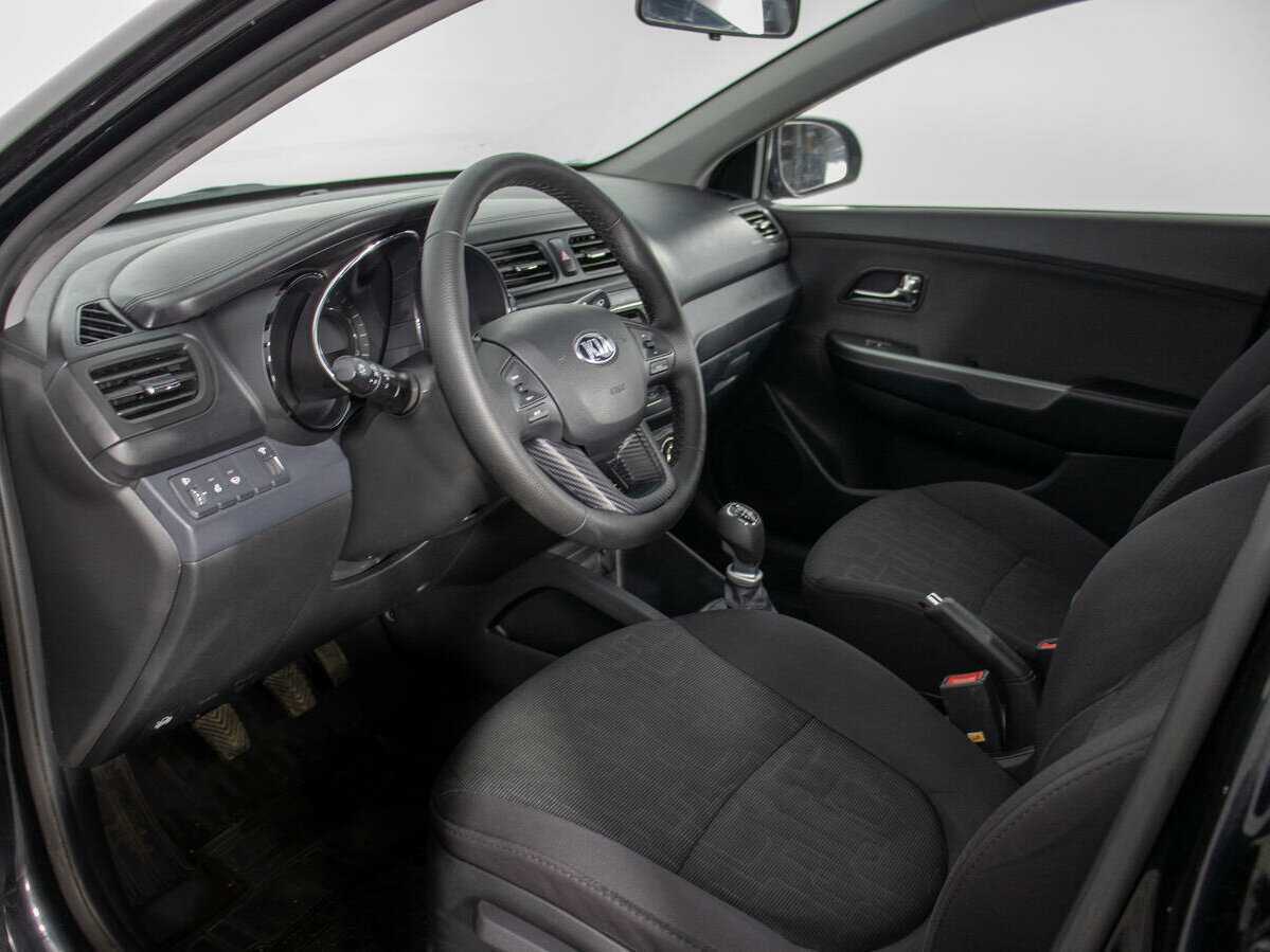 Kia Rio 2014 года с пробегом. Фото: #9
