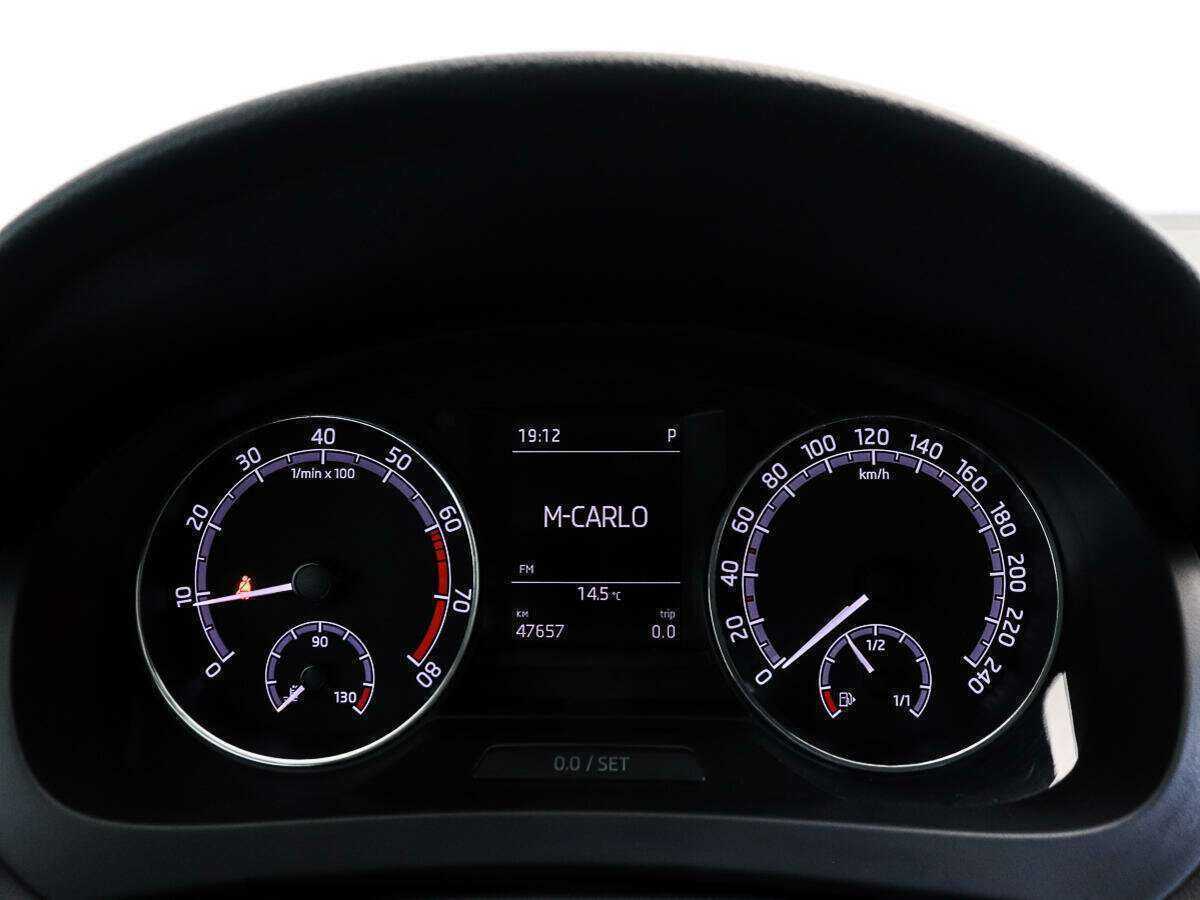 Skoda Rapid 2017 года с пробегом. Фото: #9