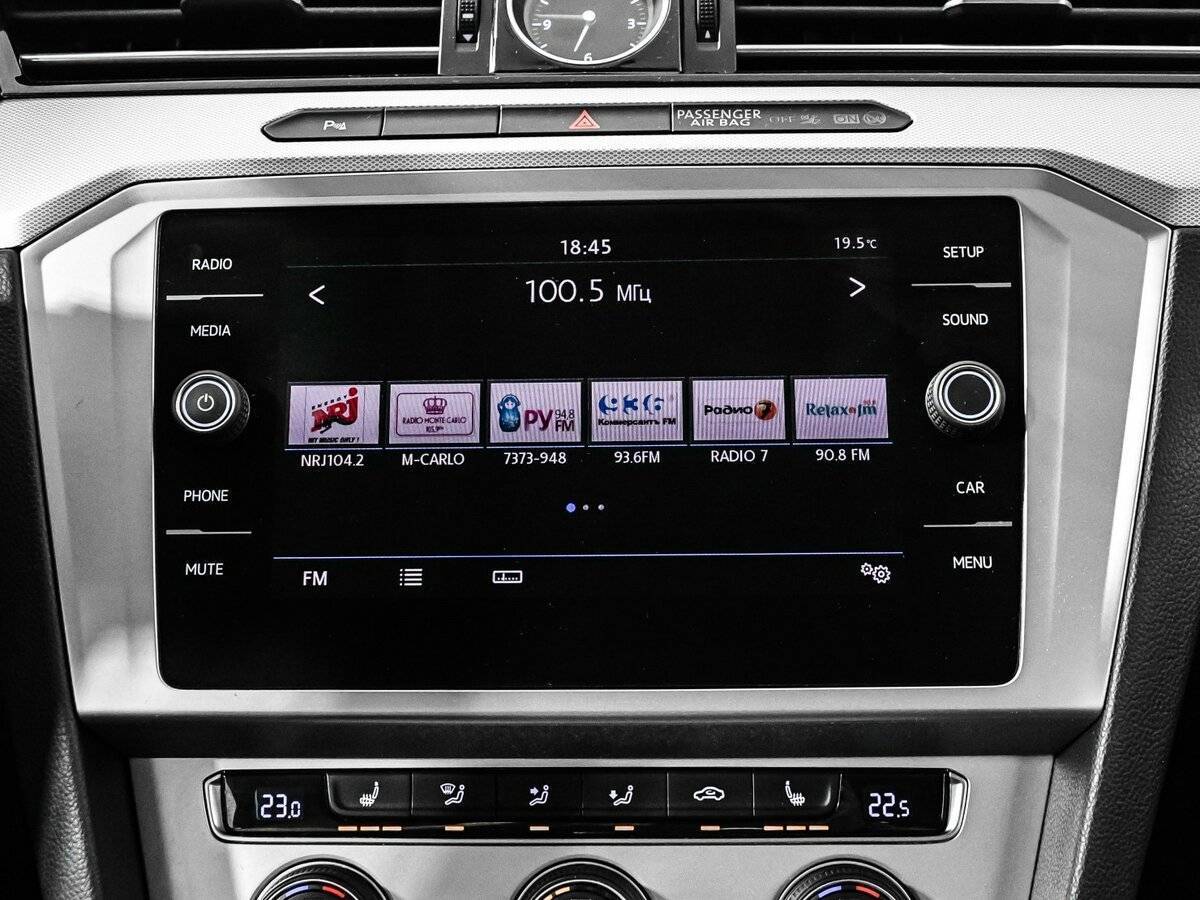 Volkswagen Passat 2018 года с пробегом. Фото: #14