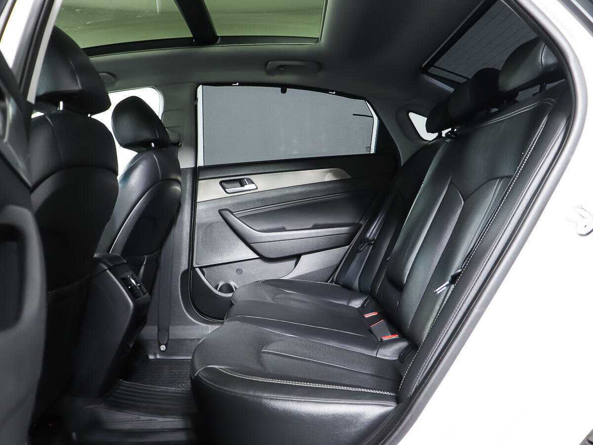 Hyundai Sonata 2018 года с пробегом. Фото: #9