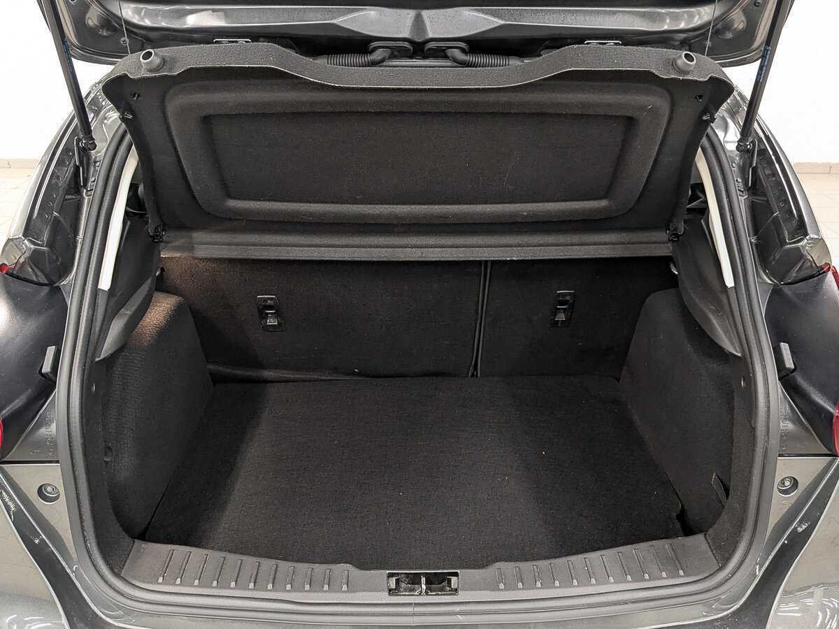 Ford Focus 2018 года с пробегом. Фото: #9