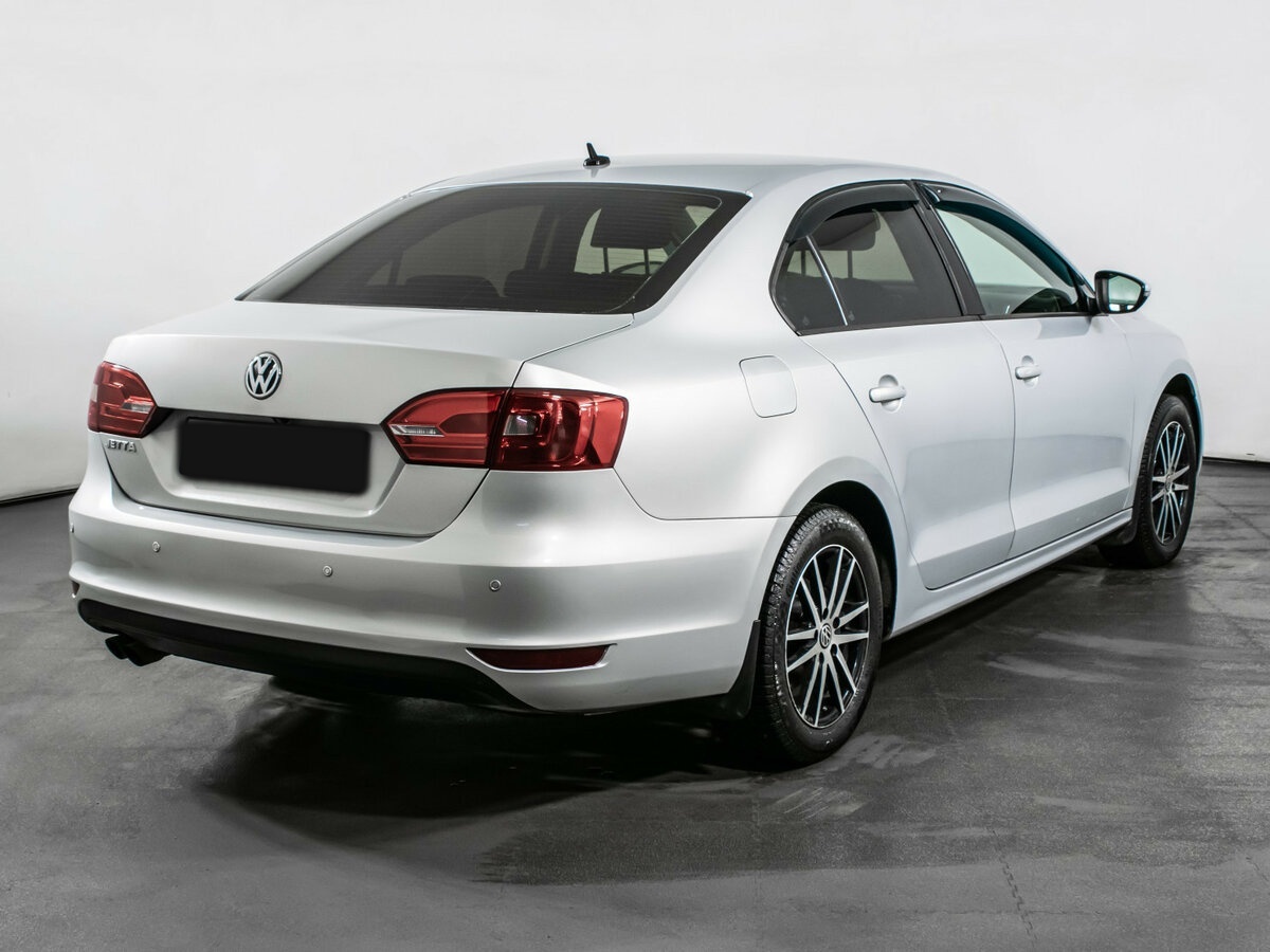 Volkswagen Jetta 2012 года с пробегом. Фото: #4