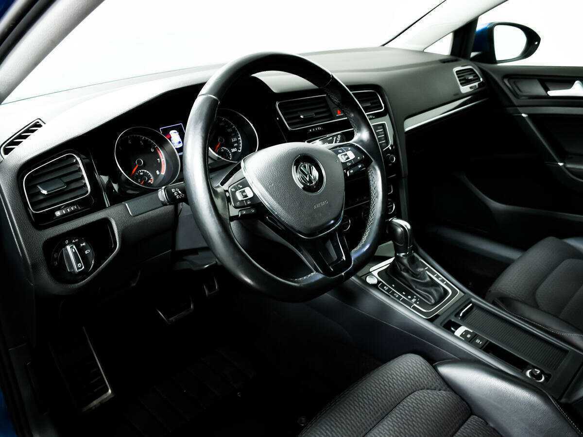 Volkswagen Golf 2013 года с пробегом. Фото: #11