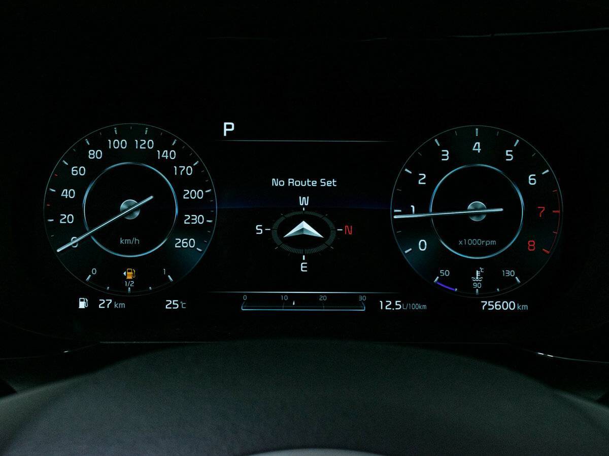 Kia K5 2021 года с пробегом. Фото: #13