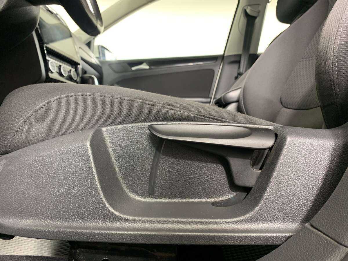 Volkswagen Jetta 2012 года с пробегом. Фото: #13