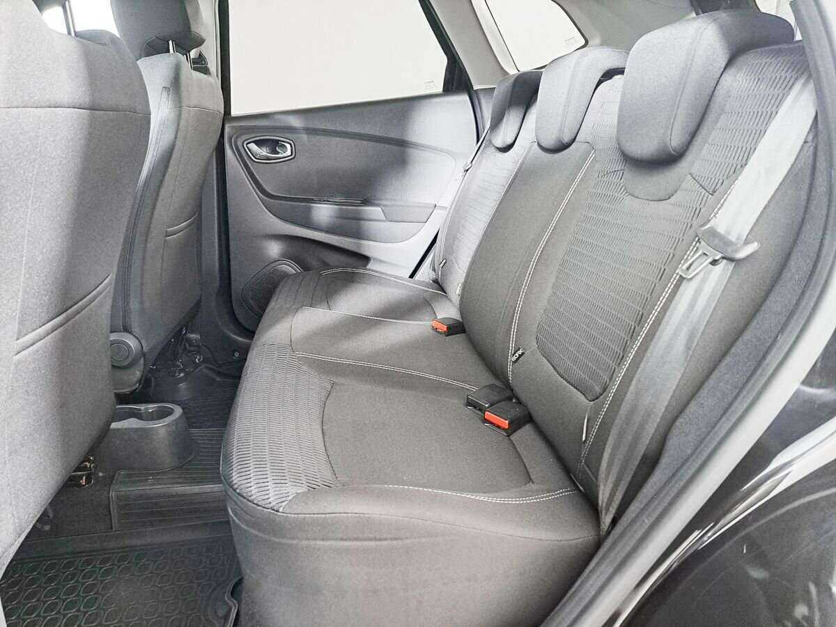 Renault Kaptur 2018 года с пробегом. Фото: #7