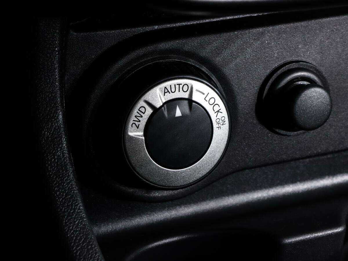 Renault Duster 2013 года с пробегом. Фото: #13