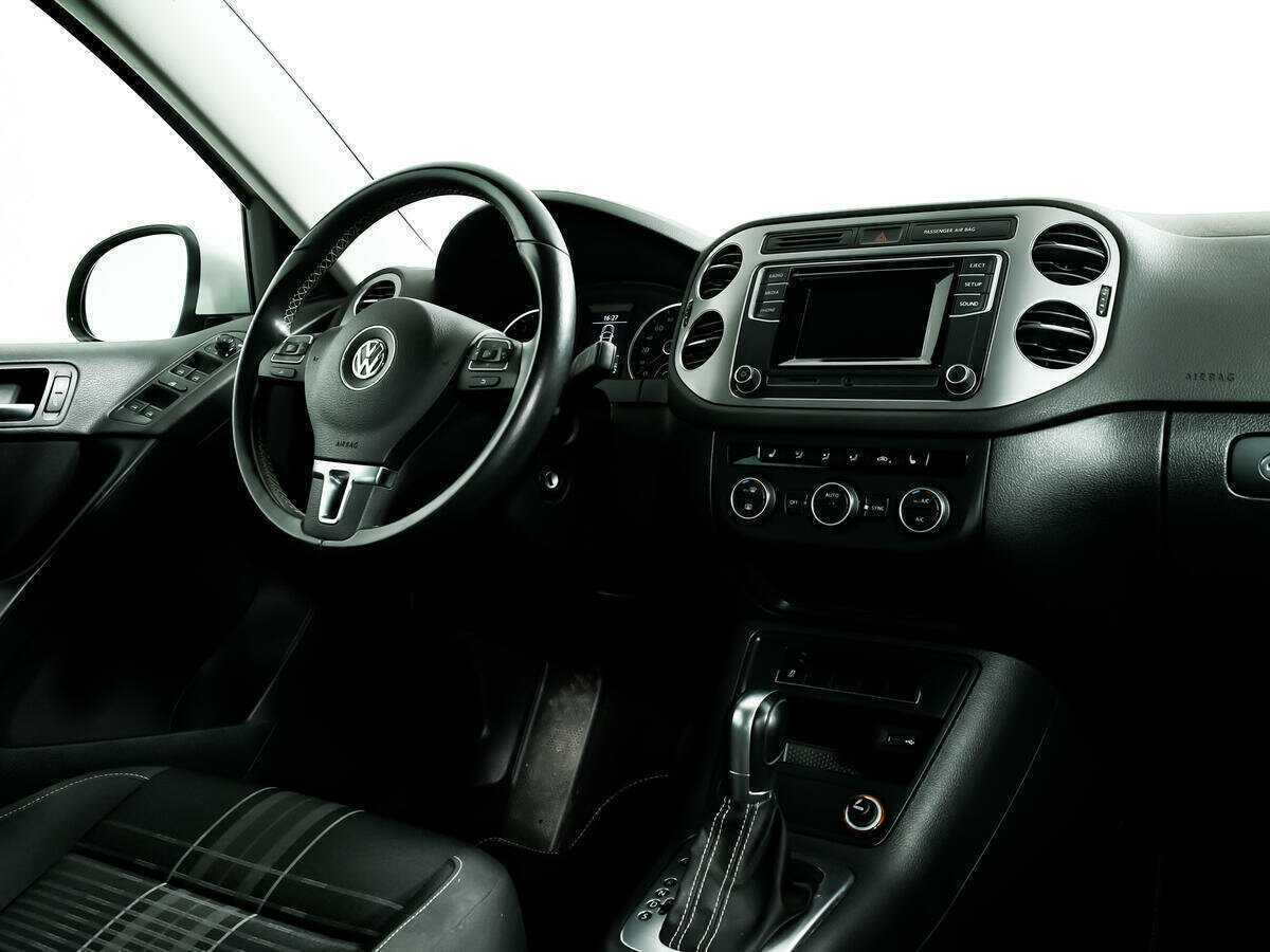 Volkswagen Tiguan 2016 года с пробегом. Фото: #8