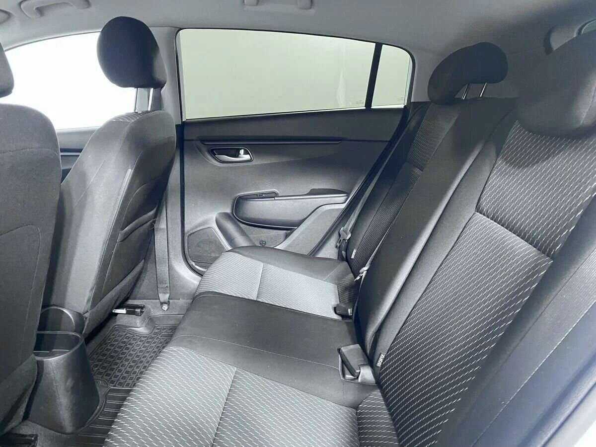 Kia Rio 2020 года с пробегом. Фото: #7